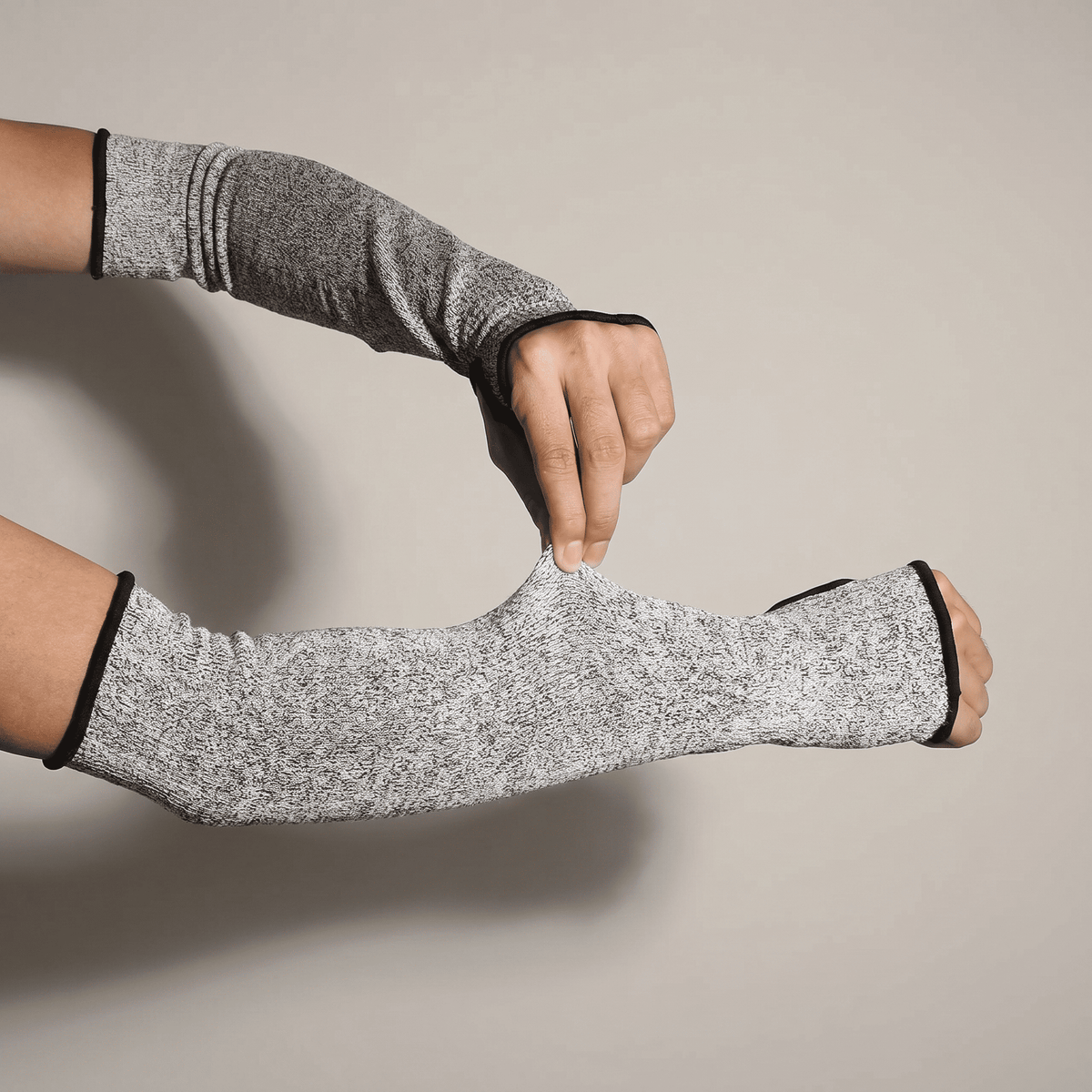 Aegisnia® Edge Arm Guard Black